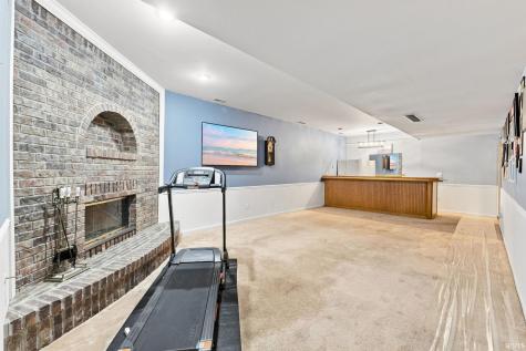 1108 Easton Trail Fort Wayne IN 46825