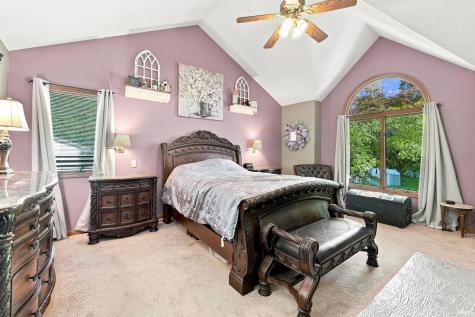 1108 Easton Trail Fort Wayne IN 46825