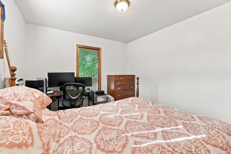 1108 Easton Trail Fort Wayne IN 46825