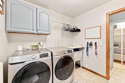 1108 Easton Trail Fort Wayne IN 46825