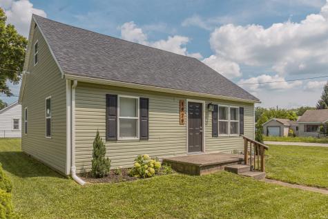 1928 S Meeker Avenue Muncie IN 47302