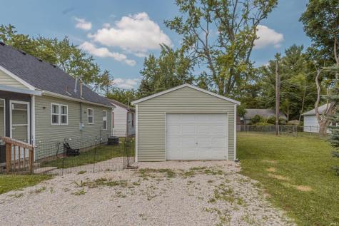 1928 S Meeker Avenue Muncie IN 47302