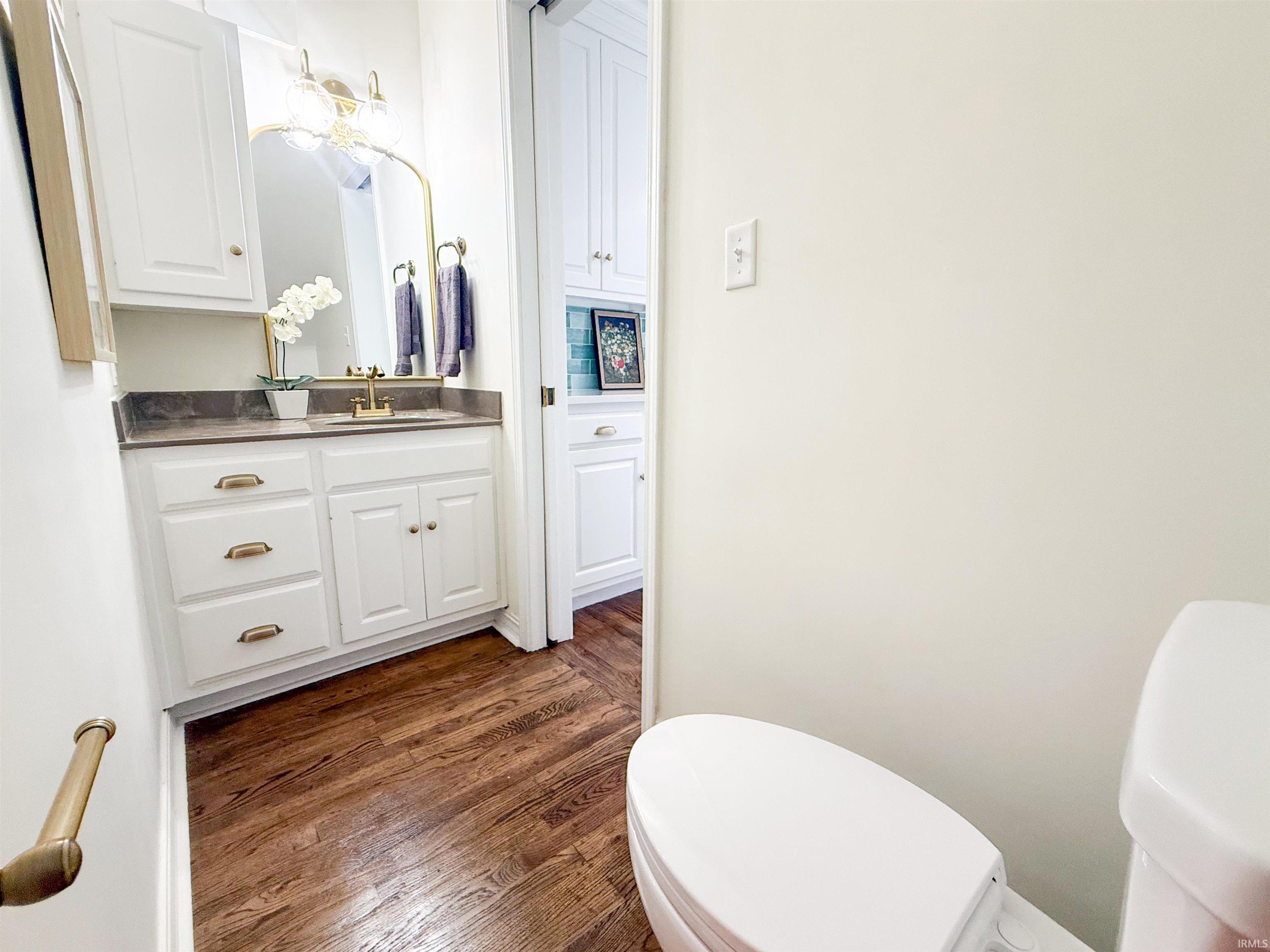 903 Homewood Avenue Mishawaka IN 46544