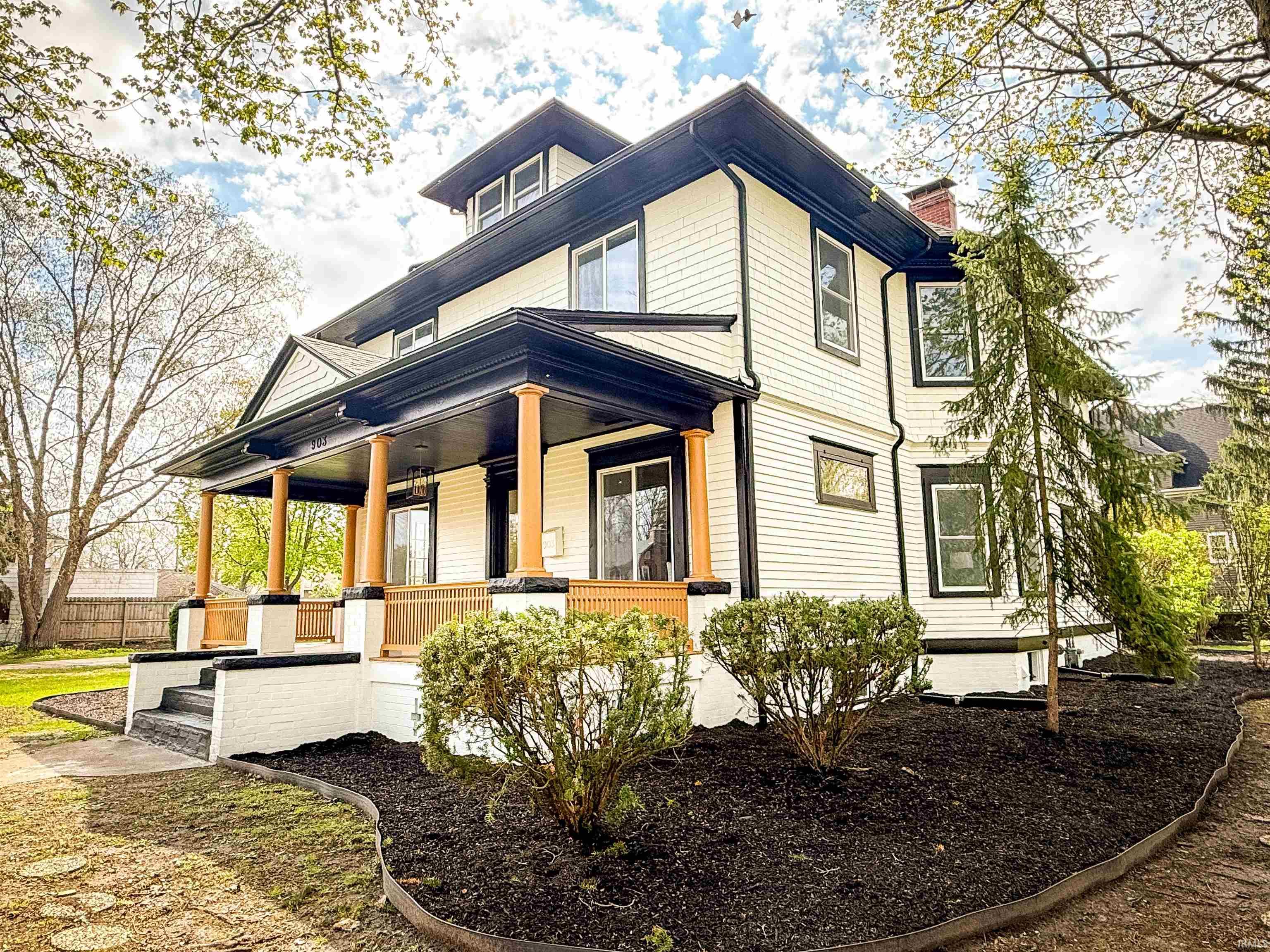 903 Homewood Avenue Mishawaka IN 46544