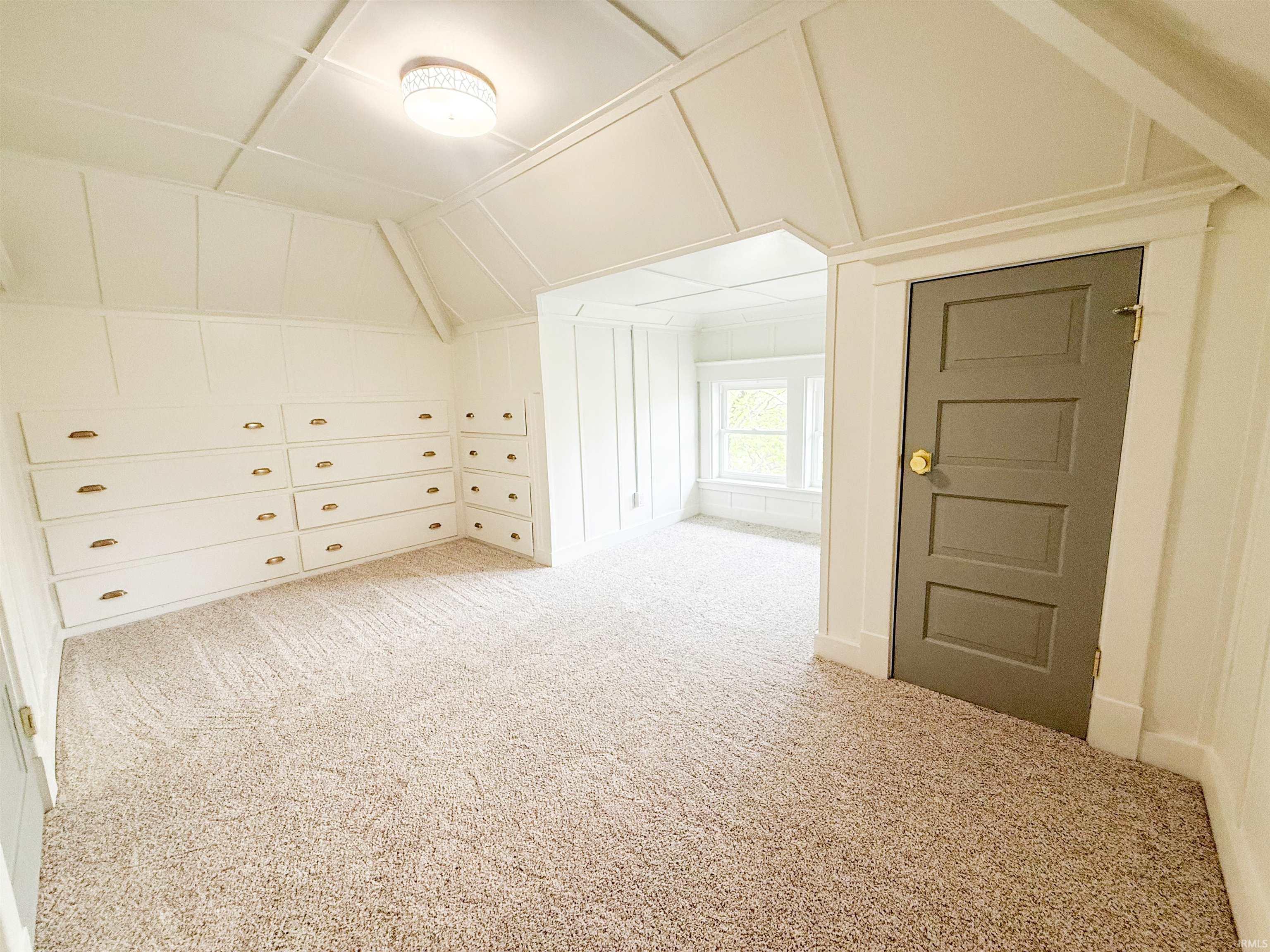 903 Homewood Avenue Mishawaka IN 46544