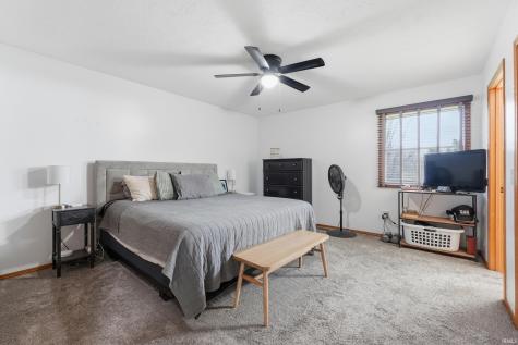 426 E Lynnwood Drive Warsaw IN 46580