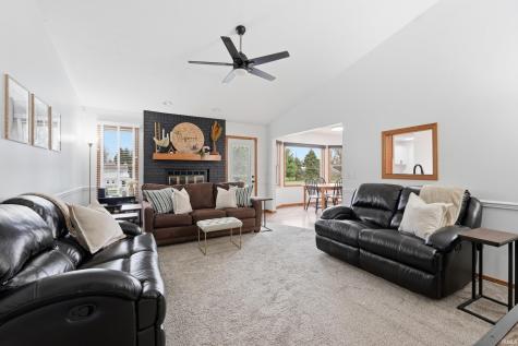 426 E Lynnwood Drive Warsaw IN 46580