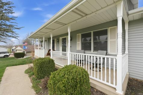 426 E Lynnwood Drive Warsaw IN 46580