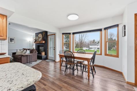 426 E Lynnwood Drive Warsaw IN 46580