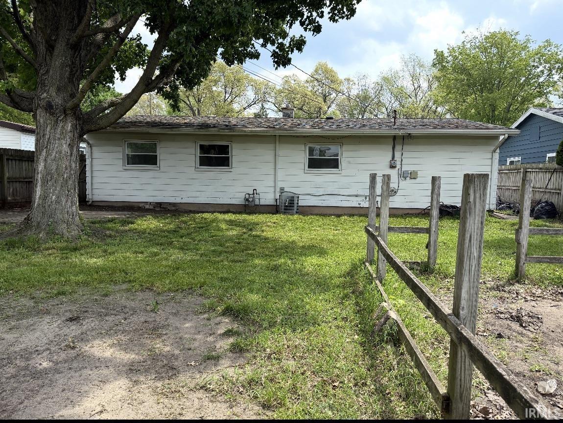 1307 Ebeling Drive South Bend IN 46615