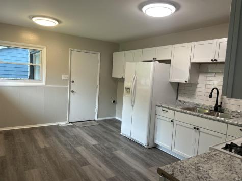 1307 Ebeling Drive South Bend IN 46615