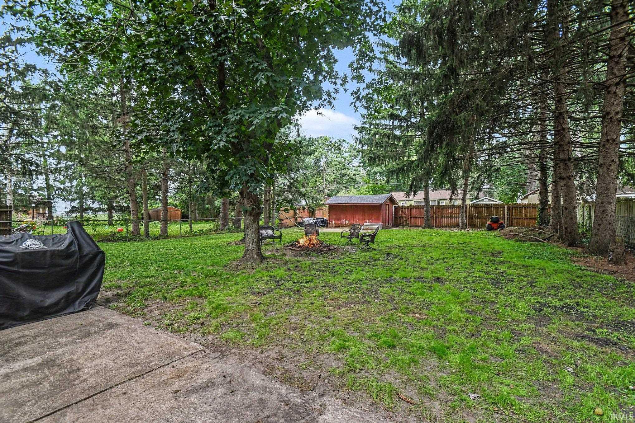 1127 S Parkway Street South Bend IN 46619