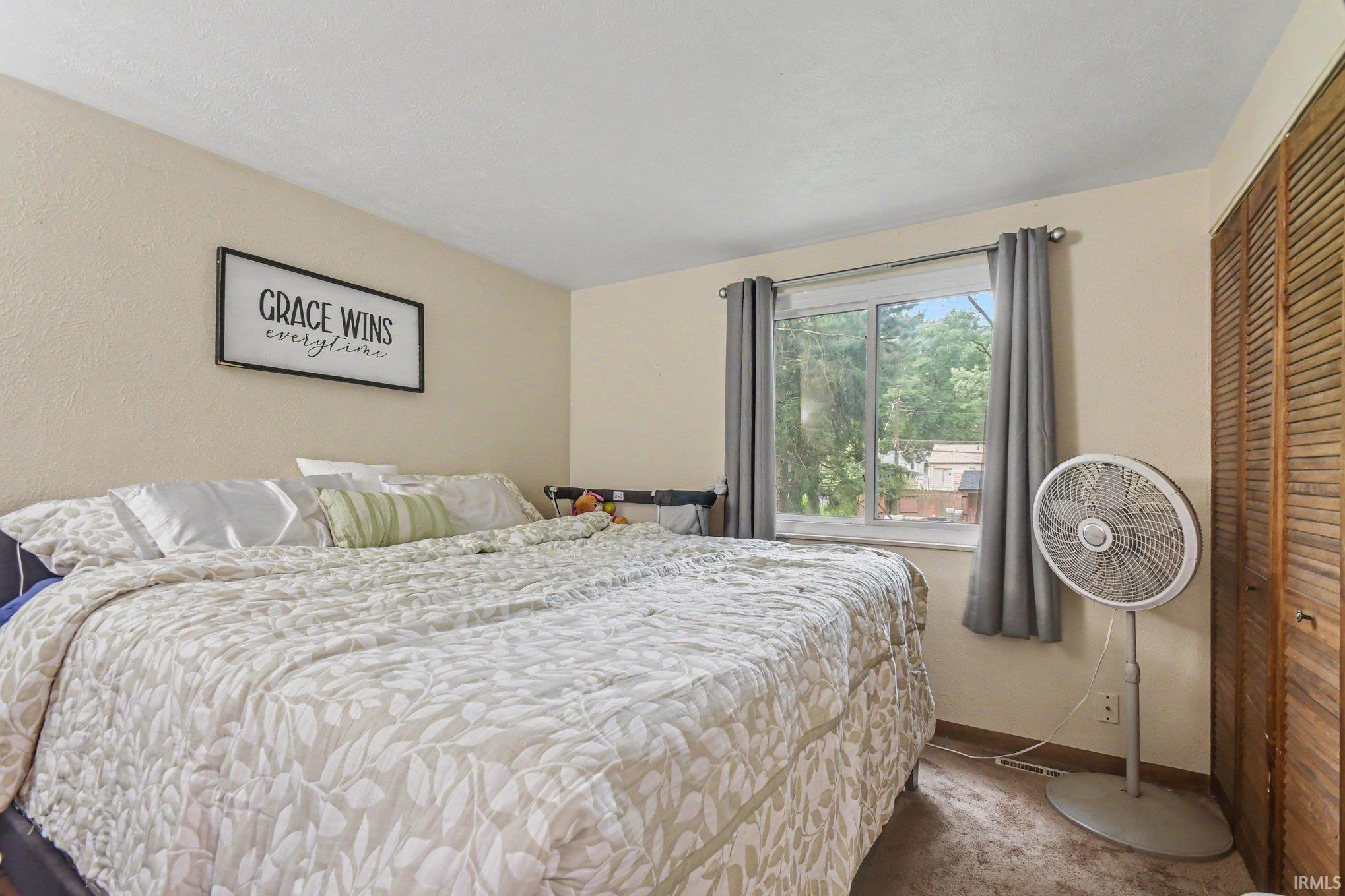 1127 S Parkway Street South Bend IN 46619
