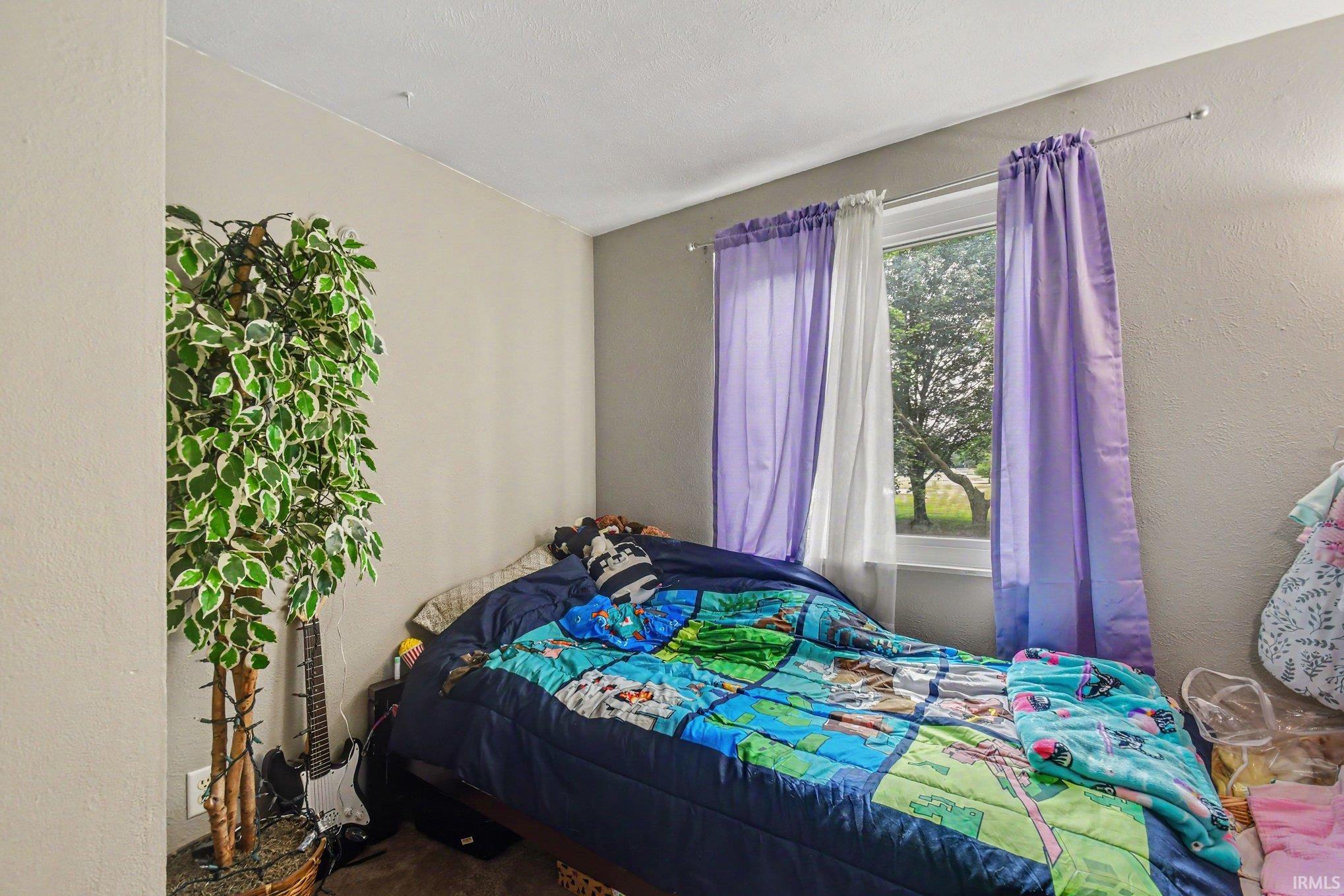 1127 S Parkway Street South Bend IN 46619