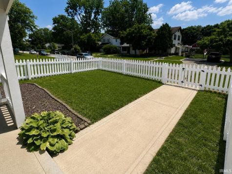 2429 Dodge Avenue Fort Wayne IN 46805