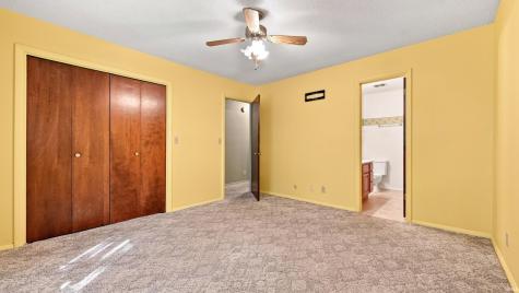 714 W Darrell Drive Muncie IN 47303