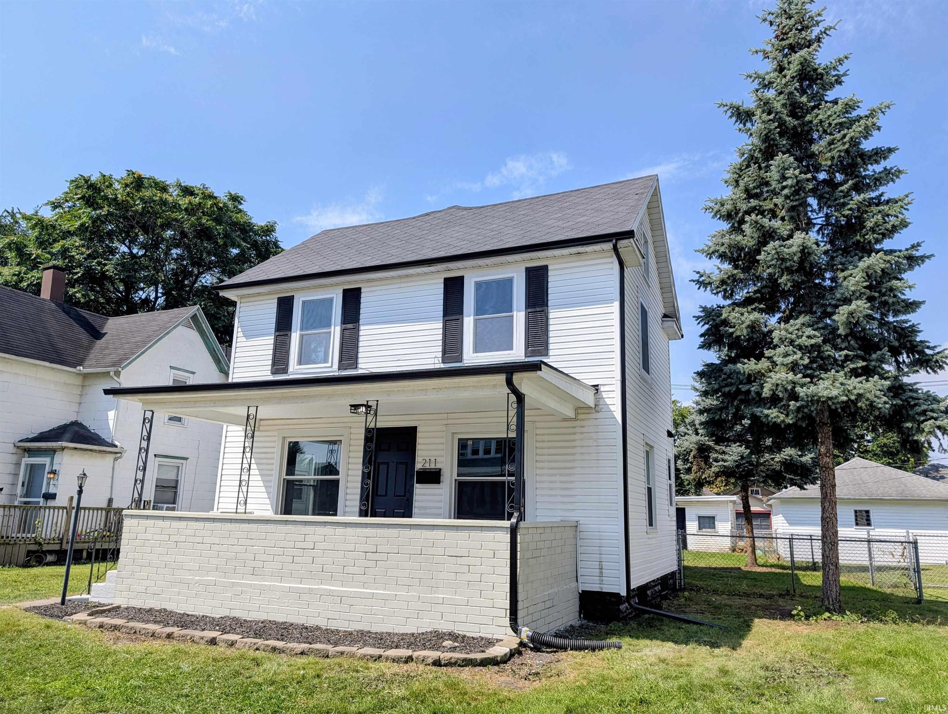 211 Cleveland Street Mishawaka IN 46544