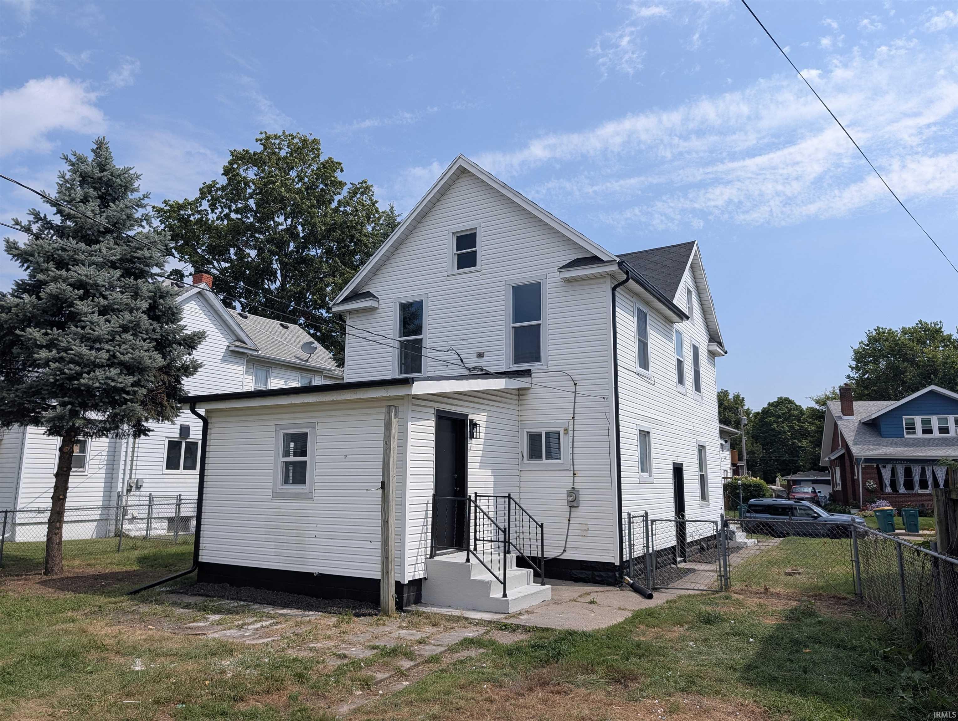 211 Cleveland Street Mishawaka IN 46544