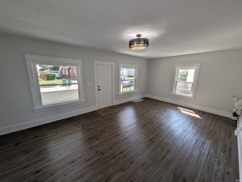 211 Cleveland Street Mishawaka IN 46544