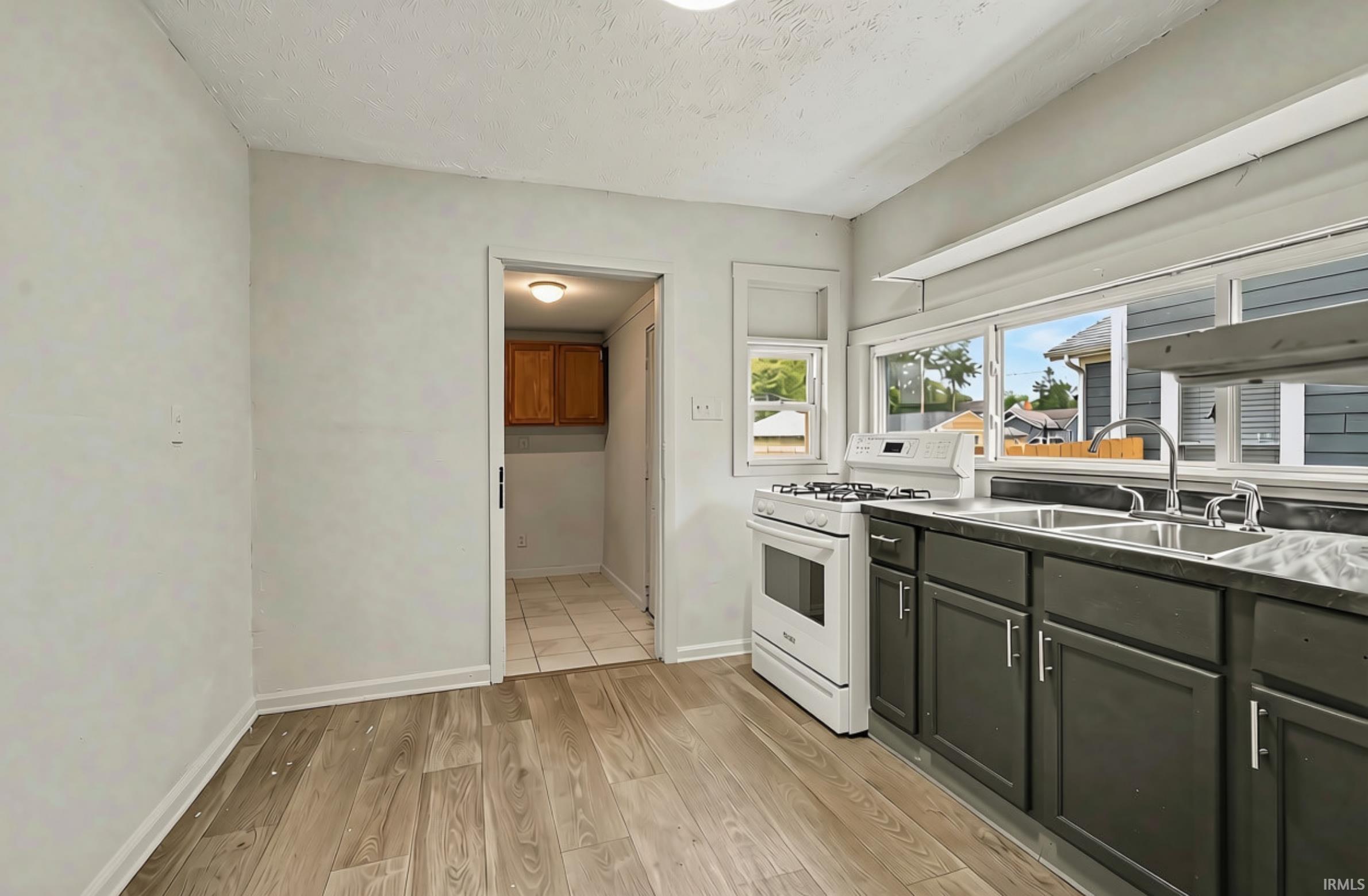 540 Blaine Avenue South Bend IN 46616