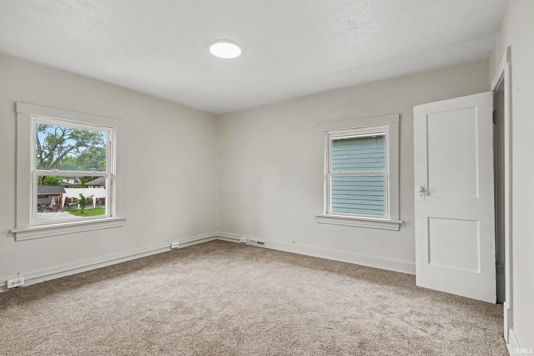 540 Blaine Avenue South Bend IN 46616
