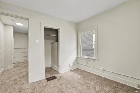 540 Blaine Avenue South Bend IN 46616
