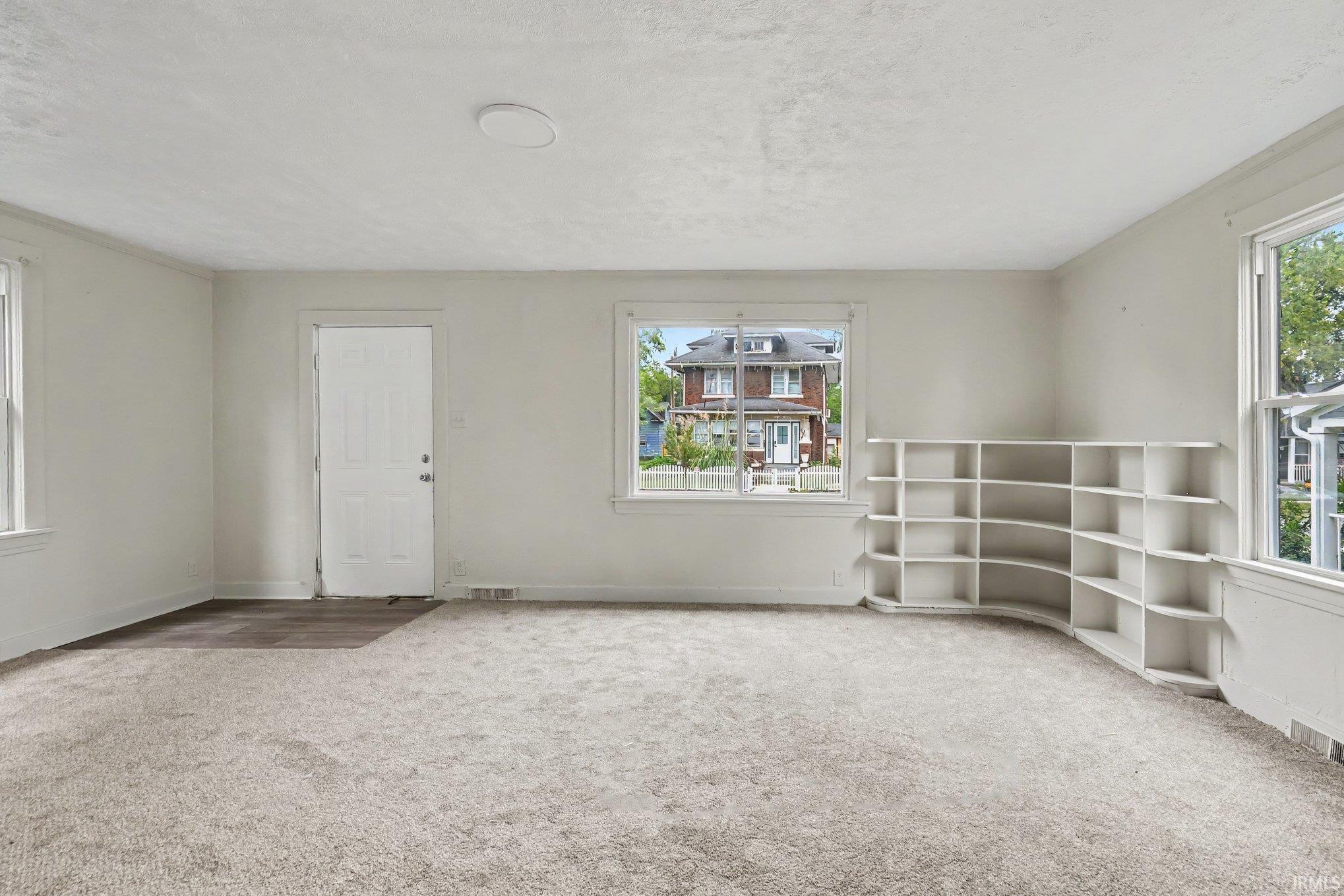 540 Blaine Avenue South Bend IN 46616