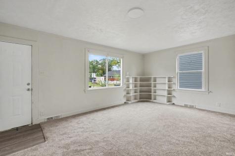 540 Blaine Avenue South Bend IN 46616