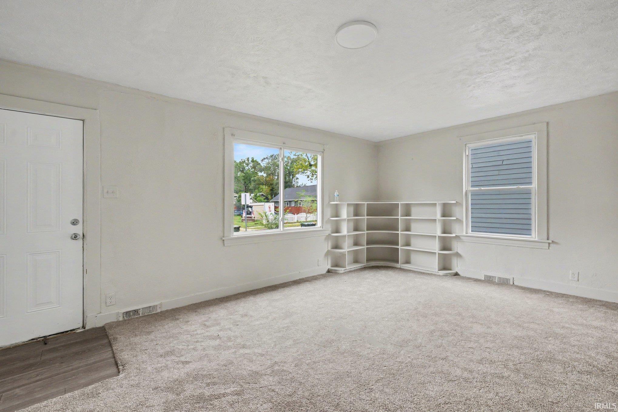 540 Blaine Avenue South Bend IN 46616