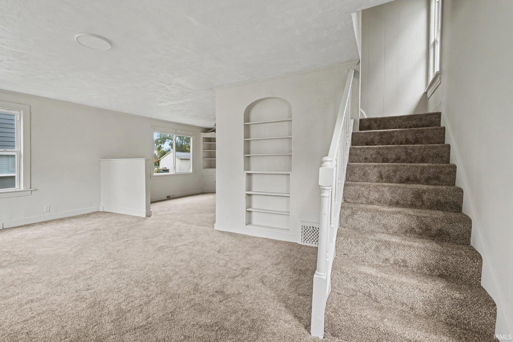 540 Blaine Avenue South Bend IN 46616
