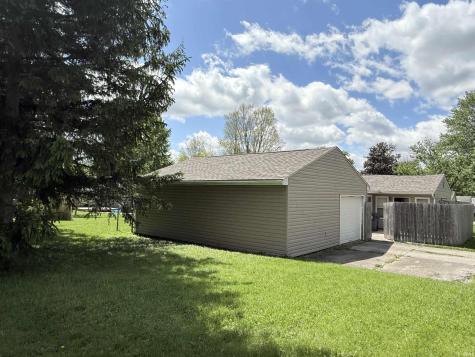 335 N Parker Avenue Albany IN 47320