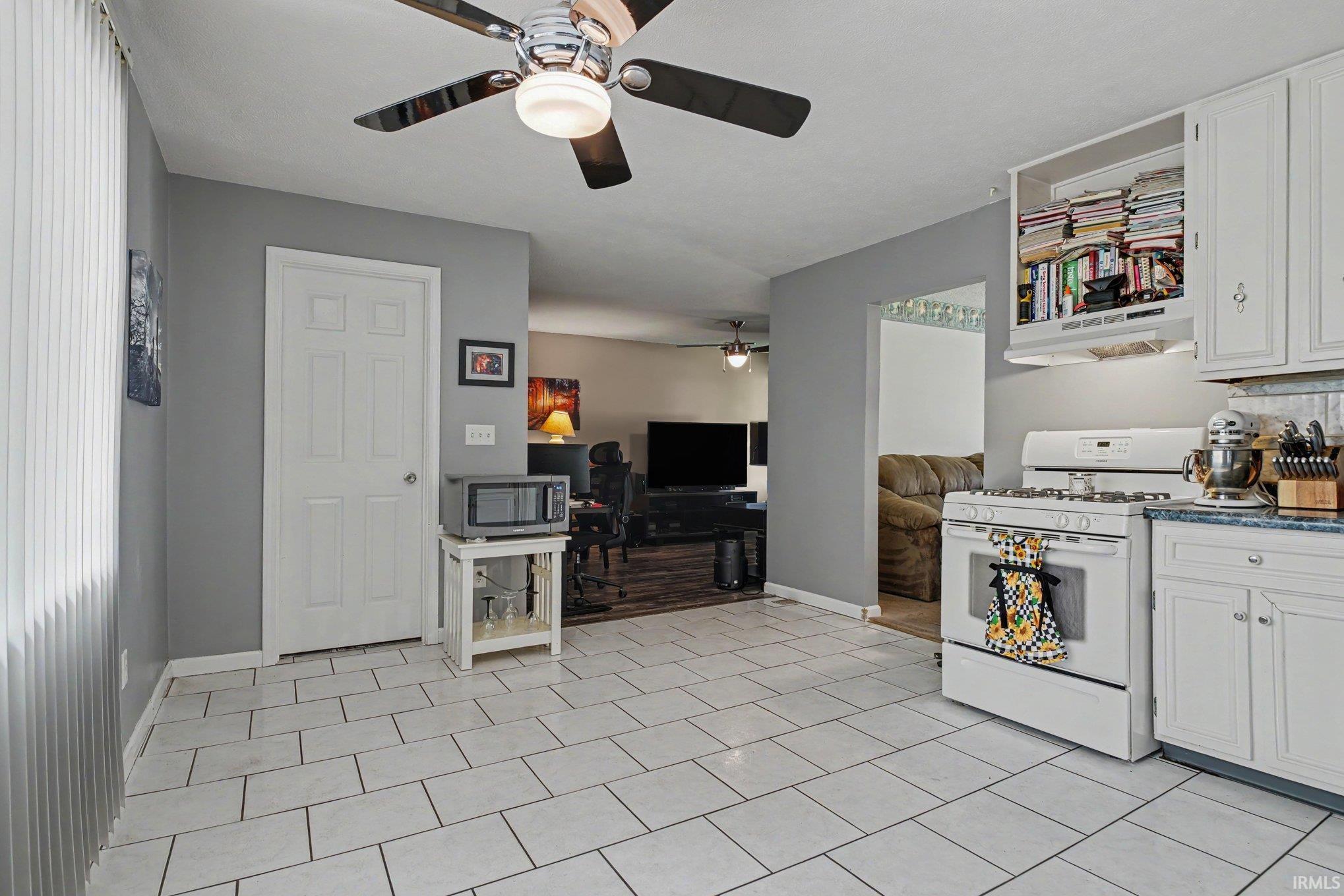 1348 Viking Drive South Bend IN 46628