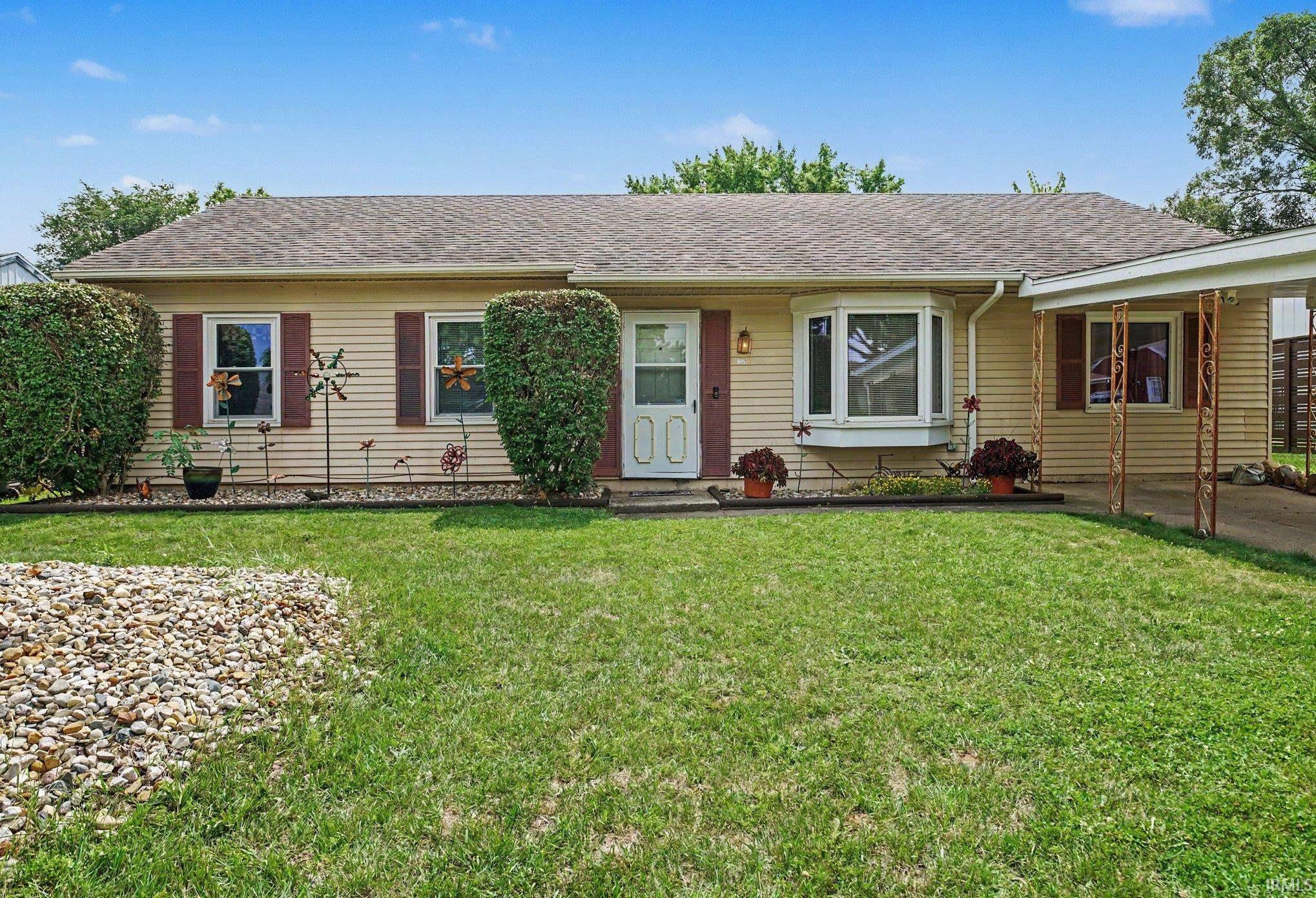 1348 Viking Drive South Bend IN 46628