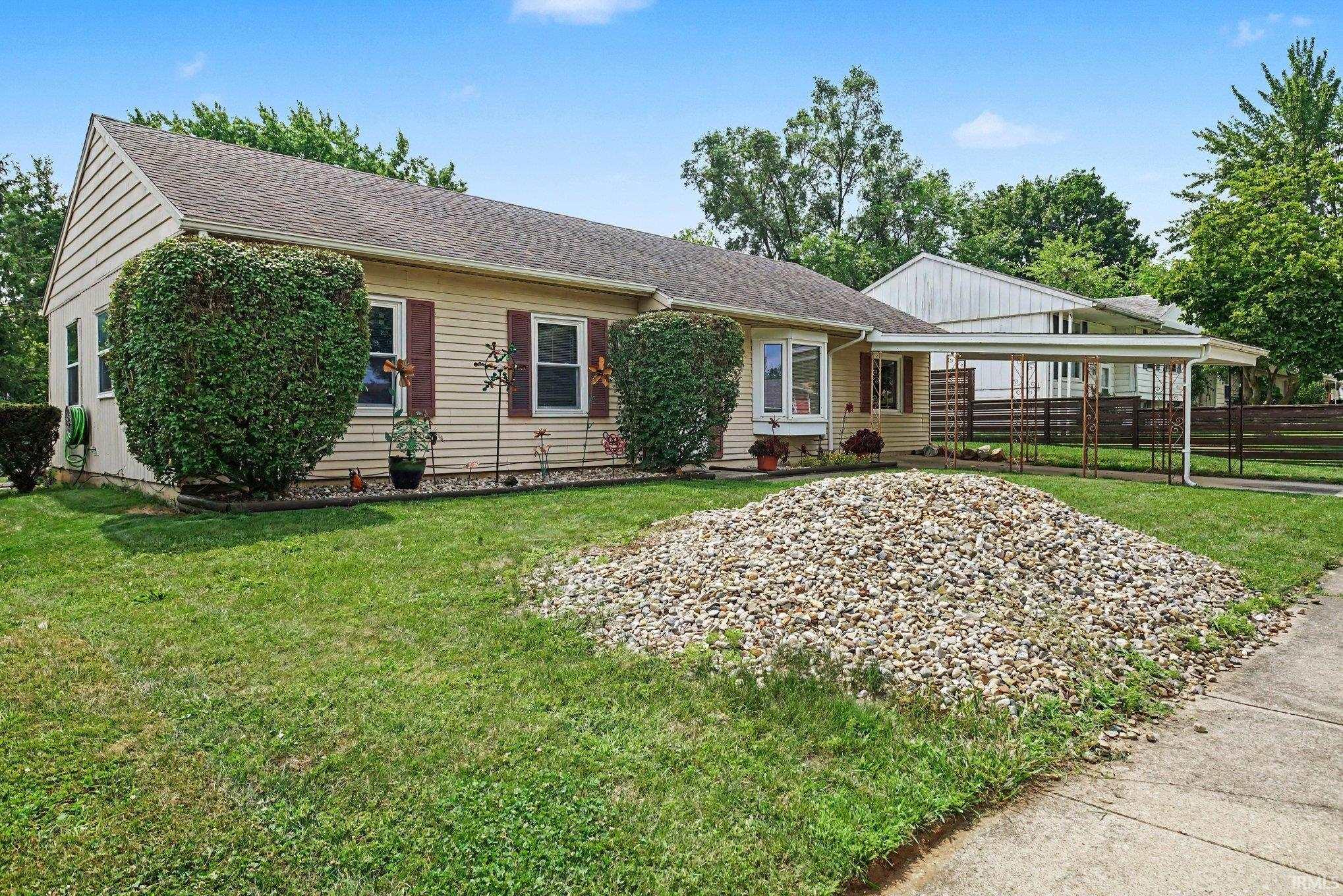 1348 Viking Drive South Bend IN 46628