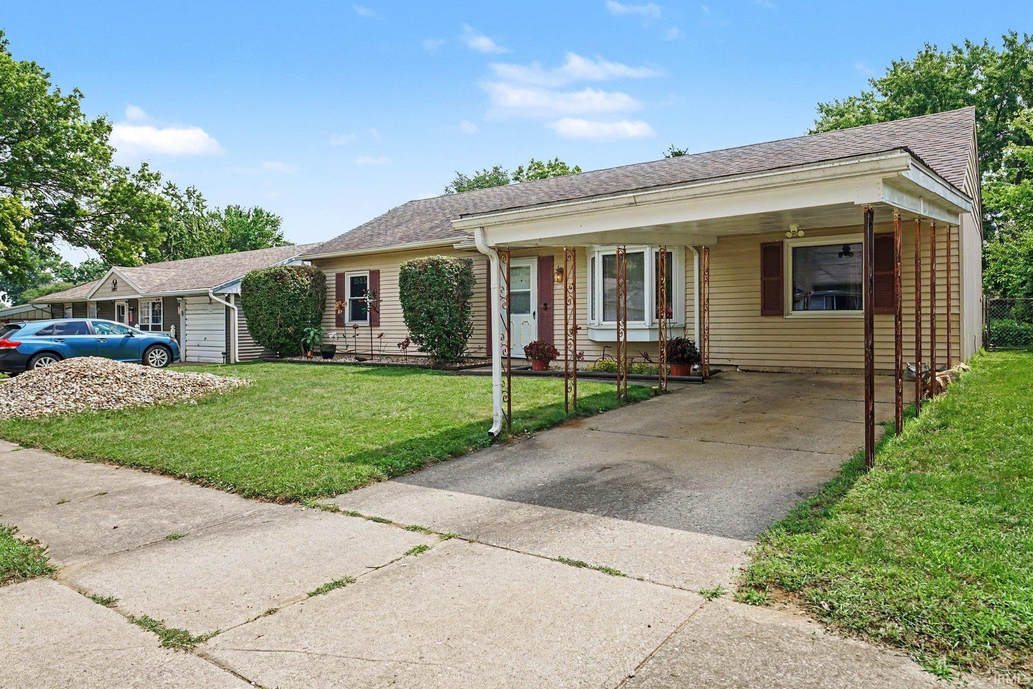 1348 Viking Drive South Bend IN 46628