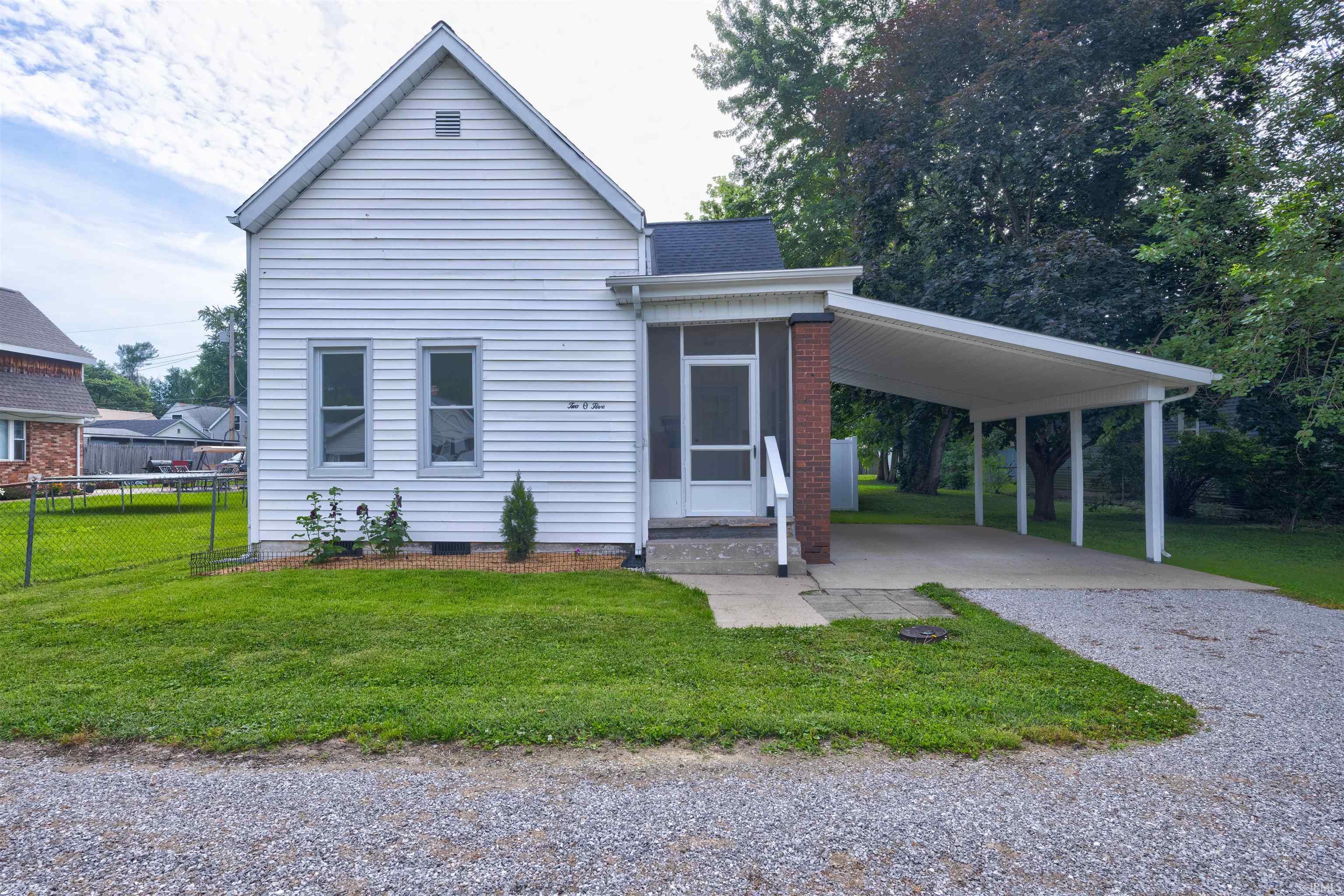 205 N Woods Avenue Evansville IN 47712
