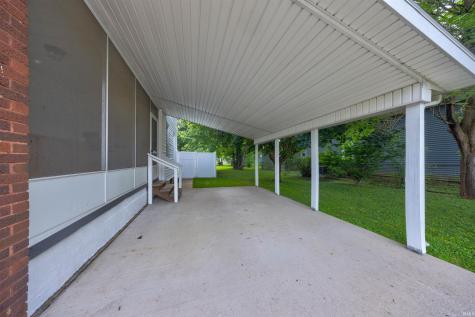 205 N Woods Avenue Evansville IN 47712