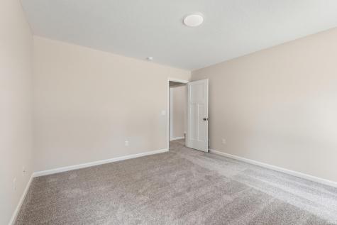 10243 Tirian Place Fort Wayne IN 46835