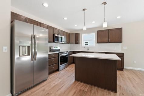 10243 Tirian Place Fort Wayne IN 46835
