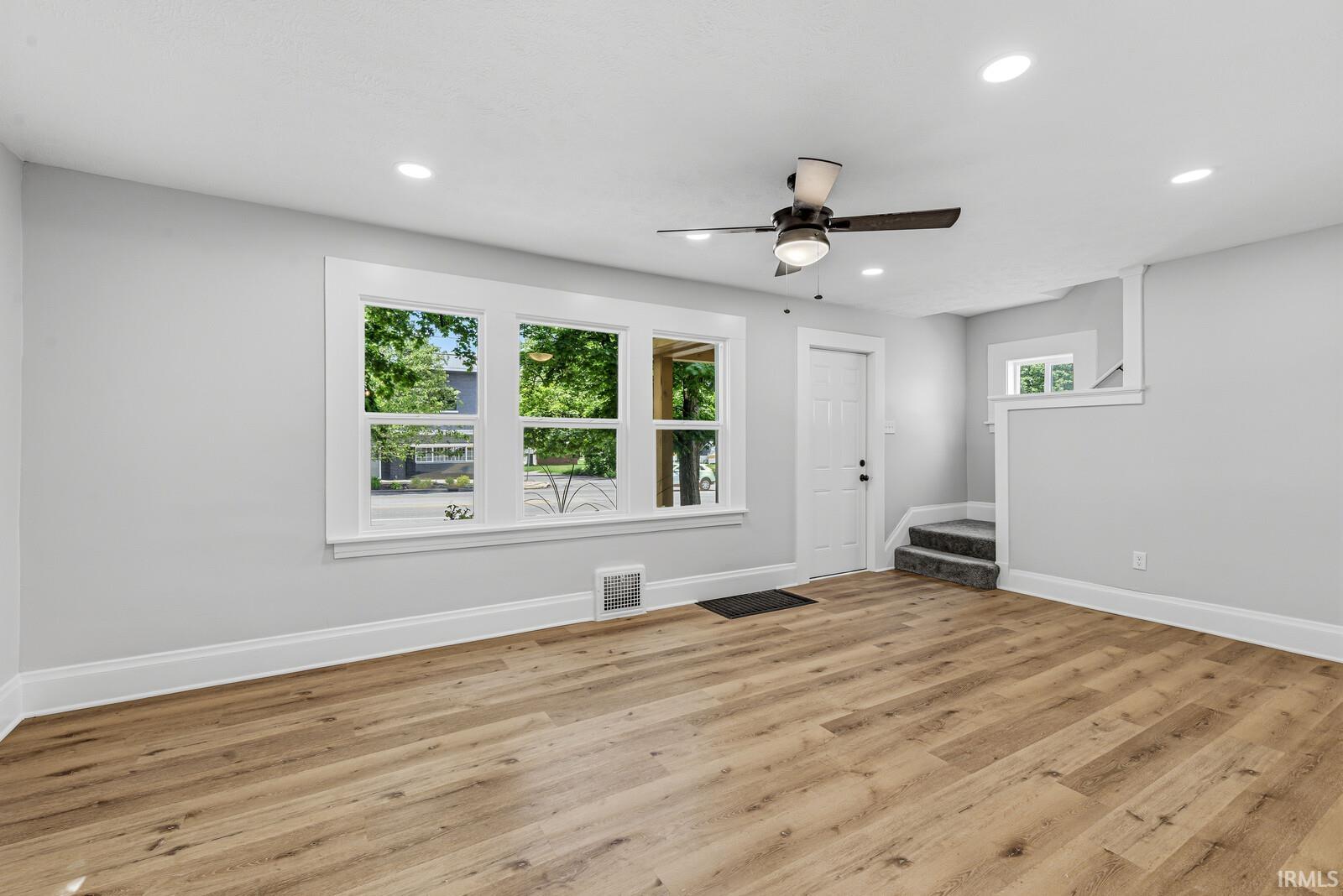 2802 S Michigan Street South Bend IN 46614