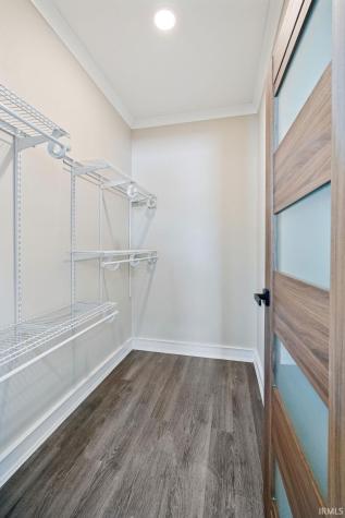 307 W Walnut Street Sharpsville IN 46068