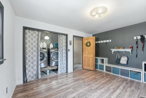 5975 S Woodstrail Dr -57 Columbia City IN 46725