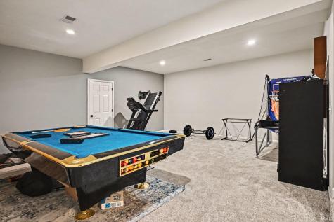 2166 Willow Creek Drive Mishawaka IN 46545