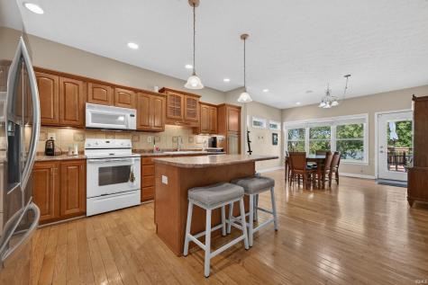 4561 Spinnaker Trace Lafayette IN 47909