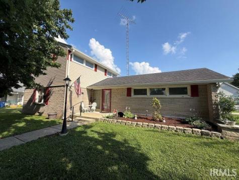 716 W Oak Street Mitchell IN 47446