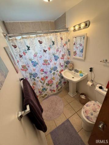 716 W Oak Street Mitchell IN 47446