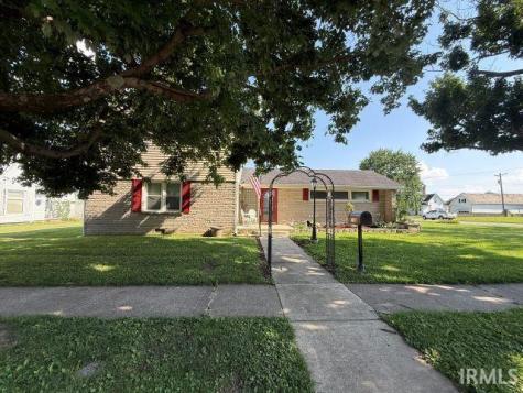 716 W Oak Street Mitchell IN 47446