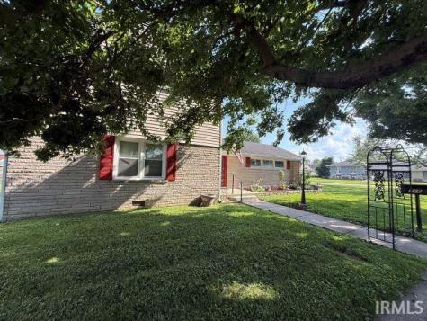716 W Oak Street Mitchell IN 47446