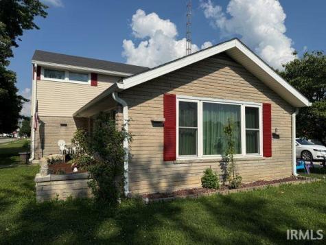 716 W Oak Street Mitchell IN 47446