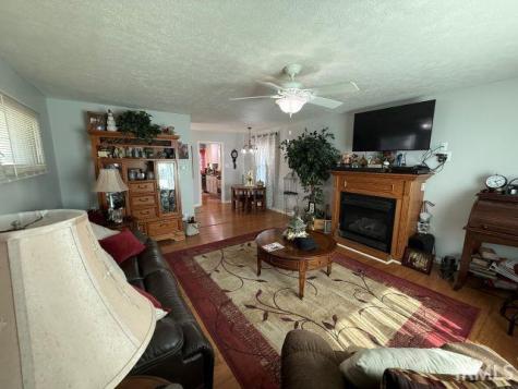 716 W Oak Street Mitchell IN 47446